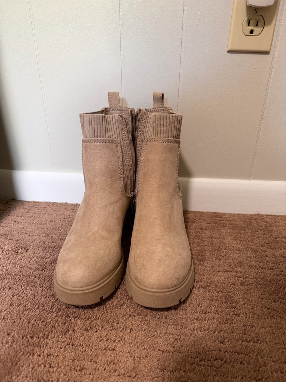 No Boundaries Beige Platform Chelsea Ankle Boots